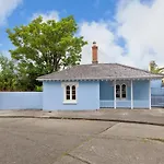 Magical Gate Lodge On Dublin Coast
